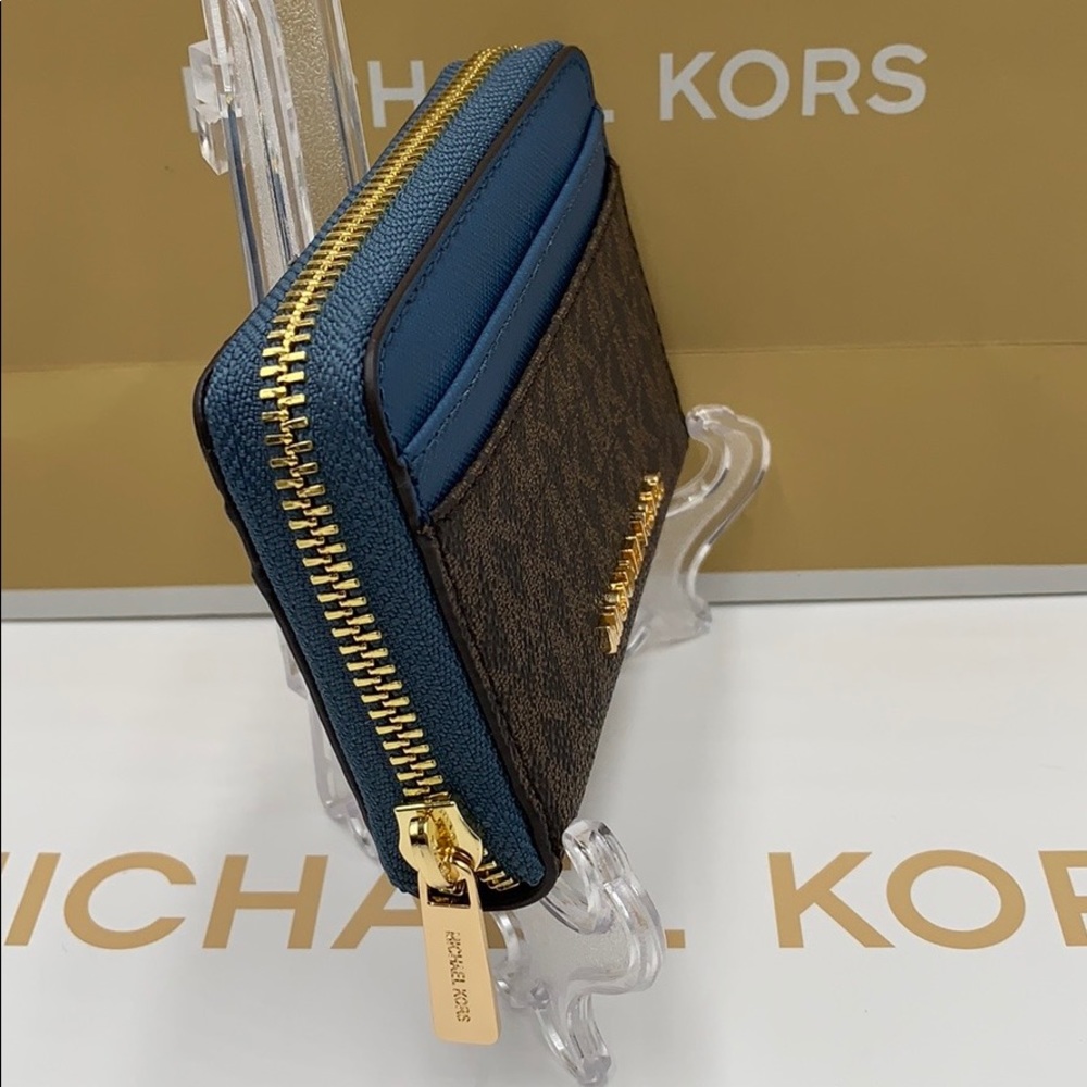 MICHAEL KORS JET SET TRAVEL MD ZA CARD CASE - Picture 3 of 16